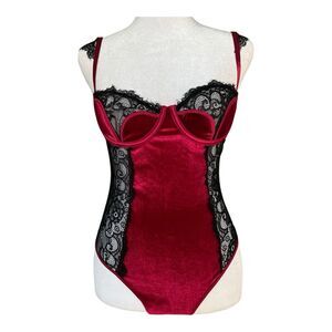 Frederick’s of Hollywood Georgine Velvet & Eyelash Lace Bodysuit/Teddy S New